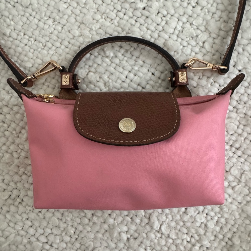 Longchamp pouch with strap - pink!